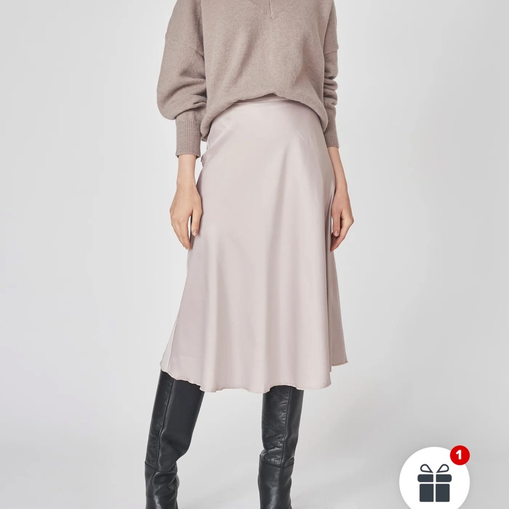Deluc skirt